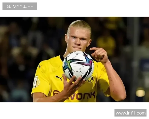 哈兰德打破欧冠改制后淘汰赛连续破门纪录,曼城锋霸刷新71年进球传奇